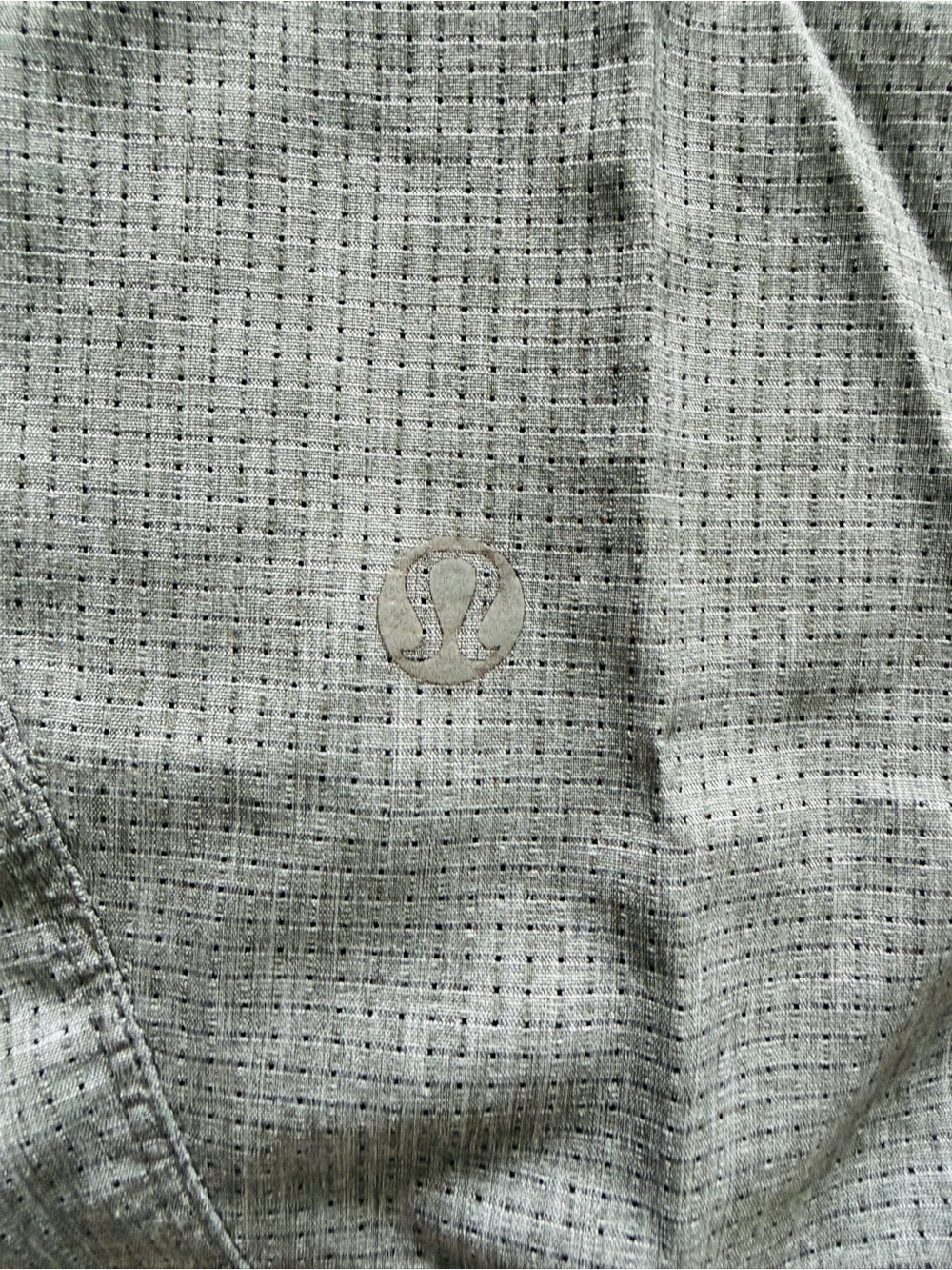 lululemon athletica Men's Light Gray Athletic Jogger Shorts - Picture 3 of 5